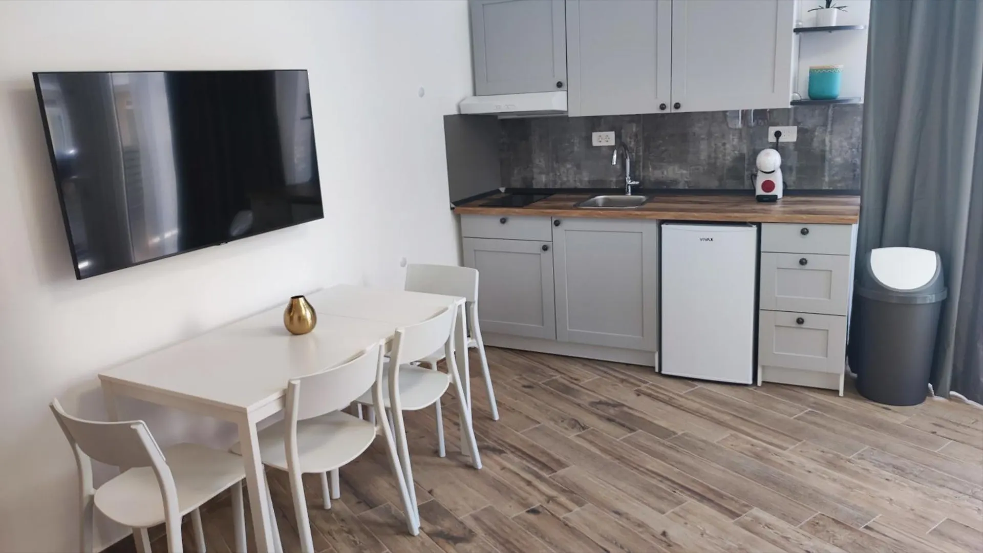 Melrose Apartments Novi Vinodolski Croatia